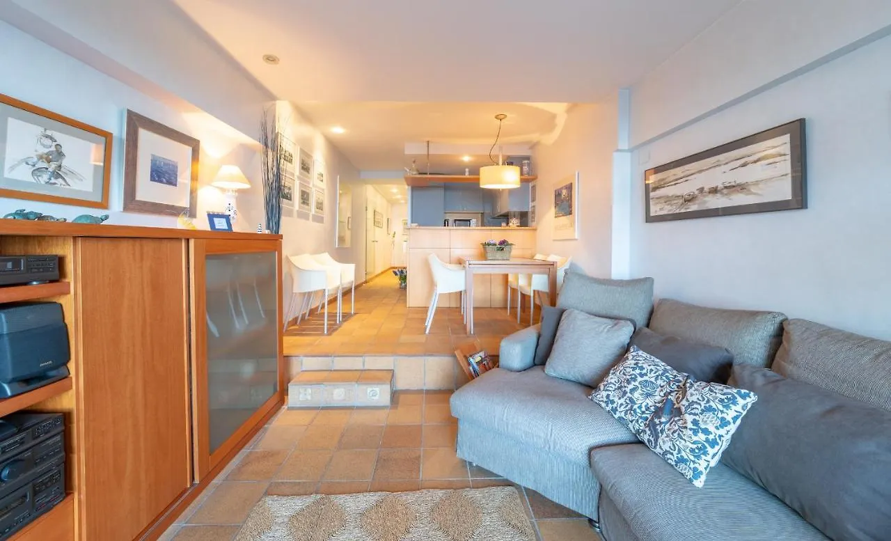 Apartment Aina L' Escala